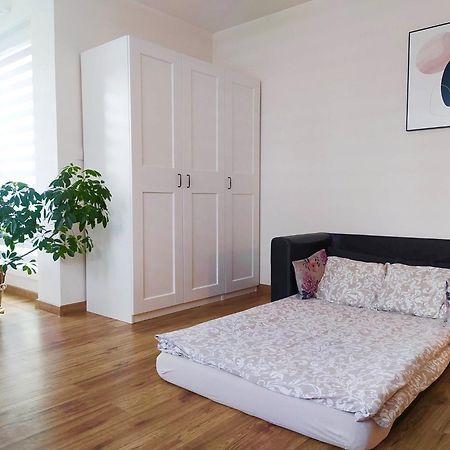 Apartament Lagiewniki Krasków Eksteriør bilde